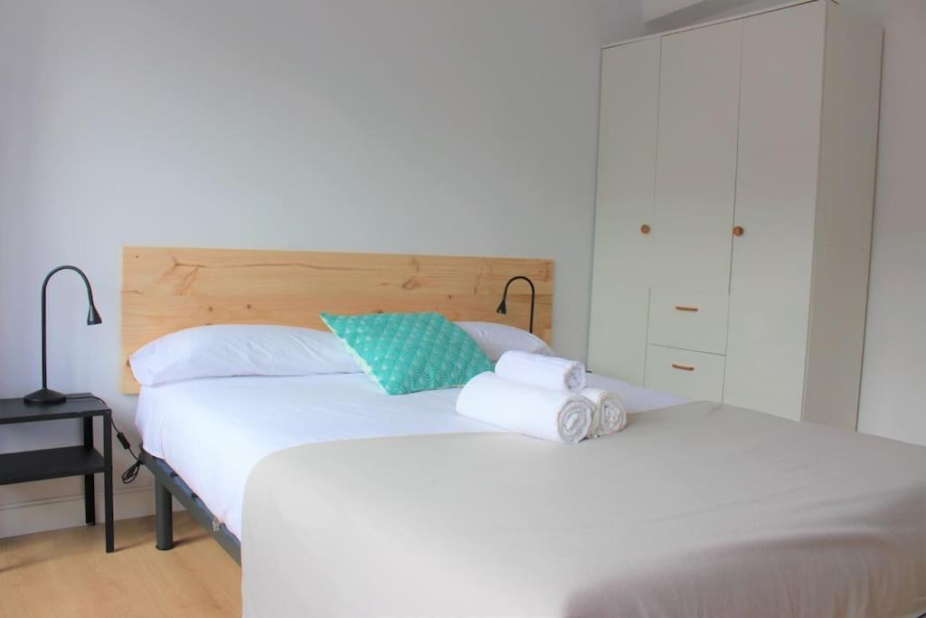 Vibescoruna: Espacioso Apartamento A Pie De Playa Apartment A Coruna Bagian luar foto