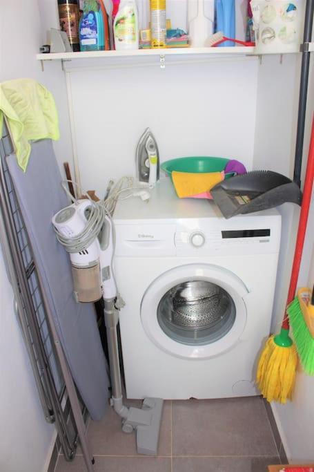 Vibescoruna: Espacioso Apartamento A Pie De Playa Apartment A Coruna Bagian luar foto